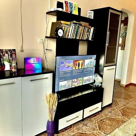 Ap 2 Cam Confortabile - Ab House Jászvásár Kültér fotó