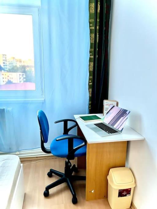 Ap 2 Cam Confortabile - Ab House Jászvásár Kültér fotó